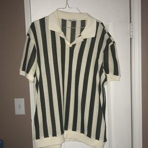 Zara short sleeve collar polo  shirt size large in great condition